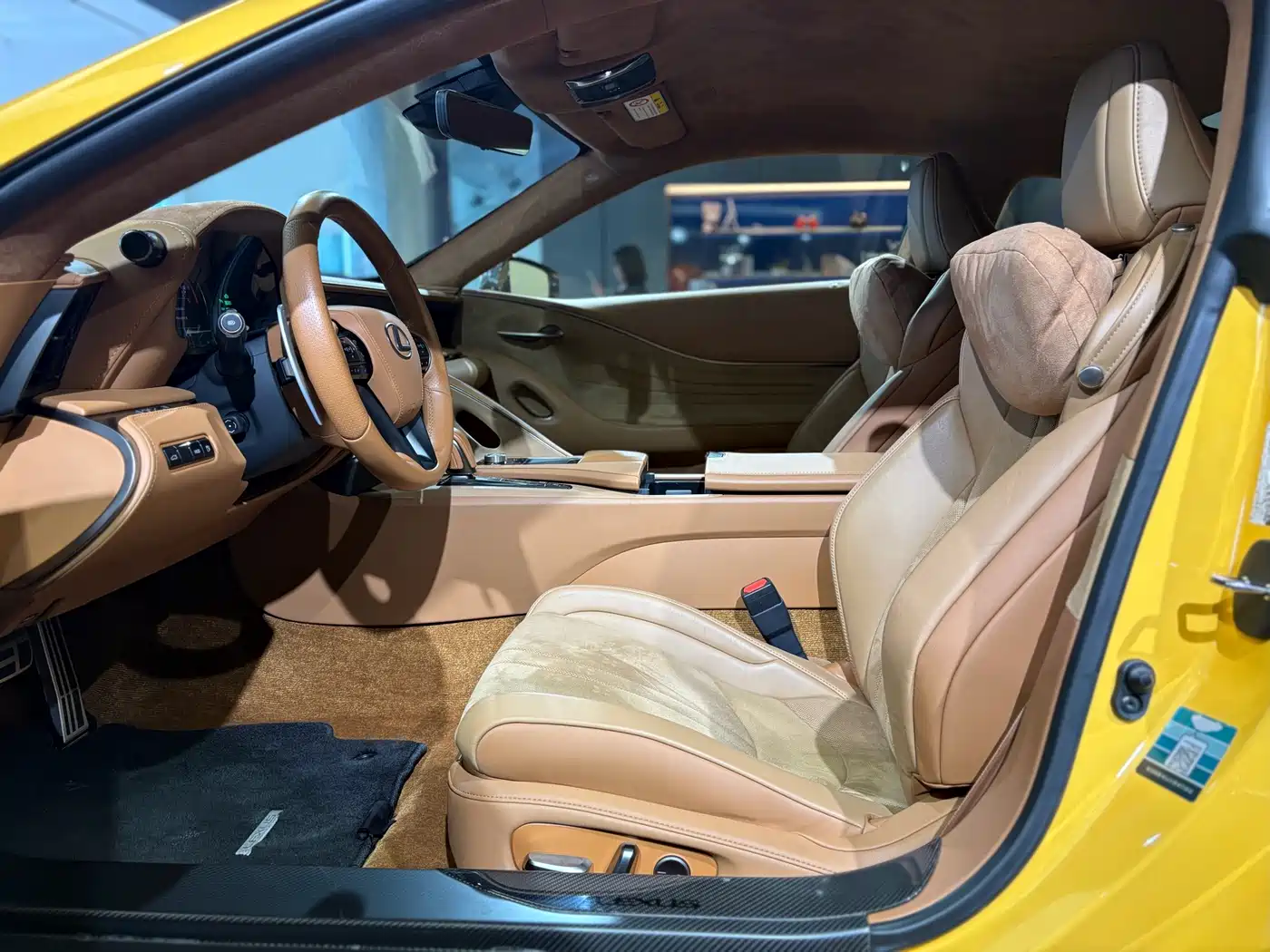 Lexus LC 2020 500h Sport Edition фото 10