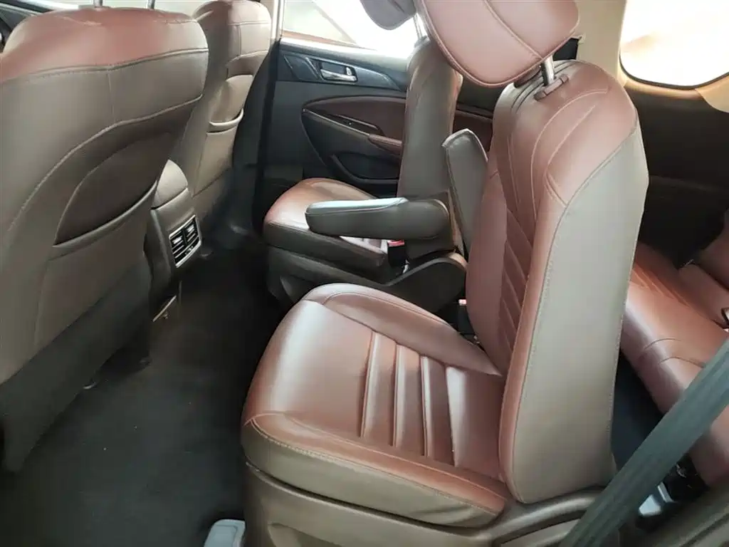 Changan Lingxuan 2017 2017 1.6L Manual Happiness