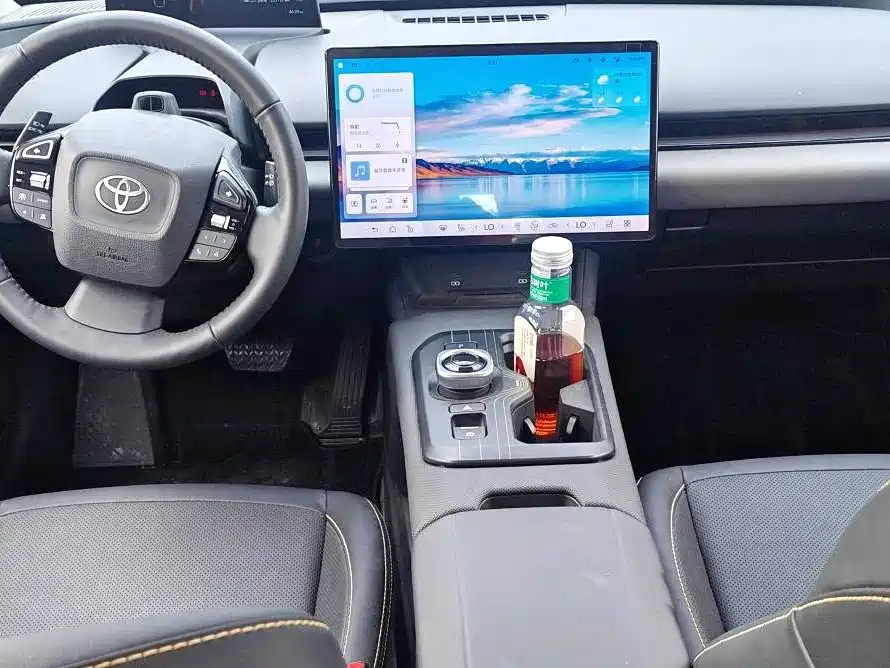 Toyota bZ5 2025 550 PRO Smart Edition фото 7