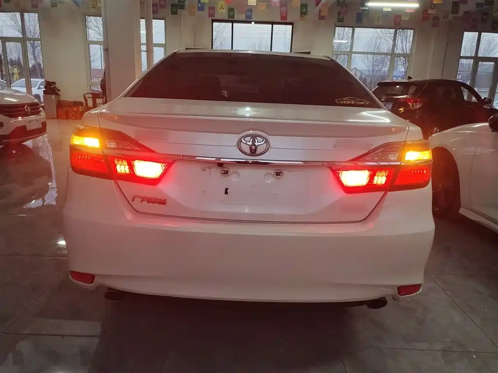 Toyota Camry 2015 Junrui 2.0S Dynamic Edition фото 6