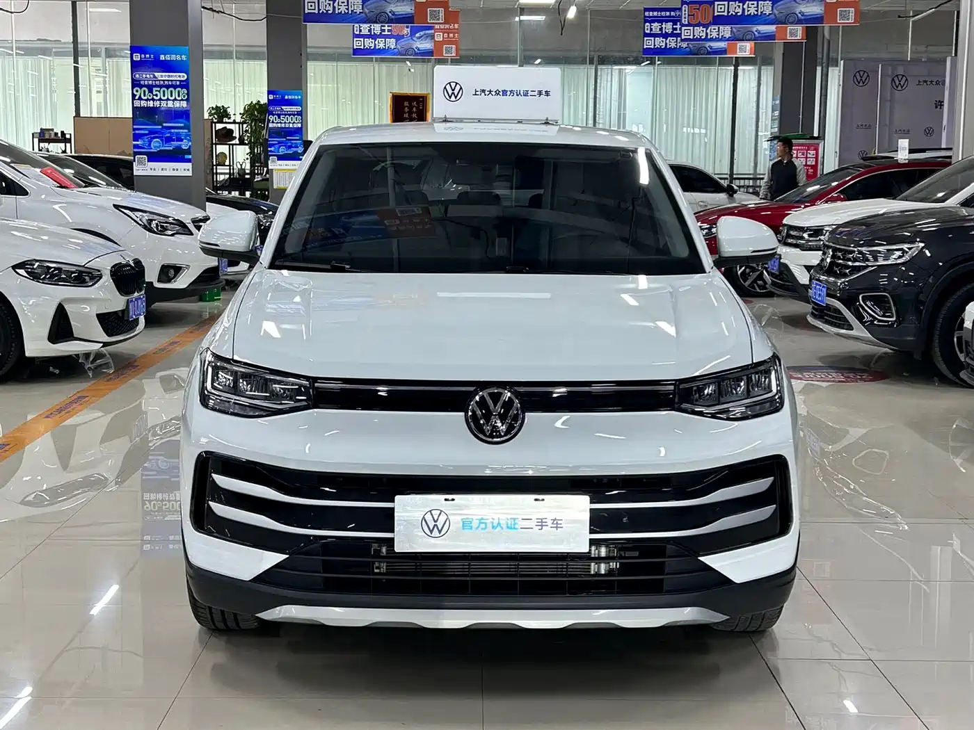 Volkswagen Tharu 2025 Model Rising Star 1.5L Advance Edition фото 2