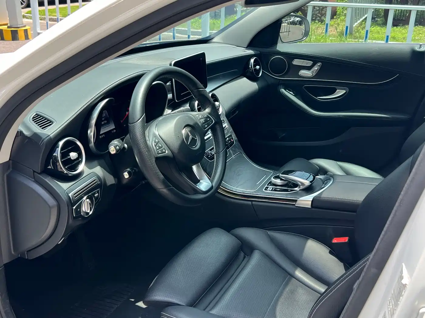 Mercedes-Benz C-Class 2015 C 200 L фото 8