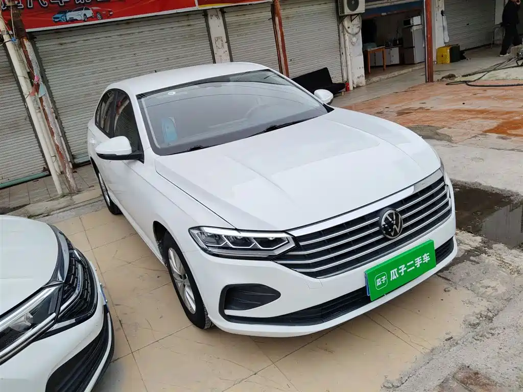 Volkswagen Lavida 2023 Facelift 1.5L Auto Comfort Edition фото 4