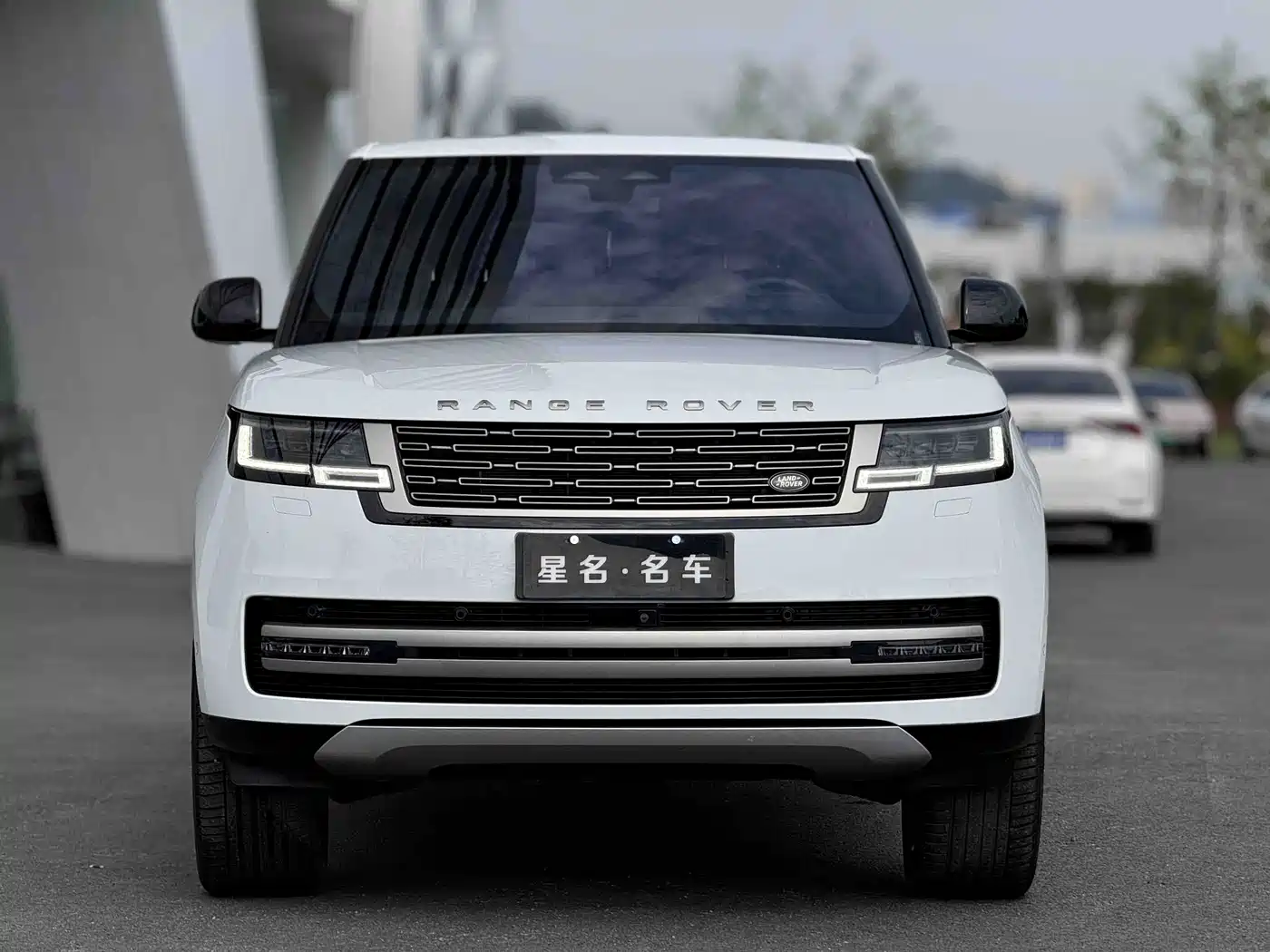 Land Rover Range Rover 2024 2024 3.0 L6 400PS Golden Age Extended 7-Seater