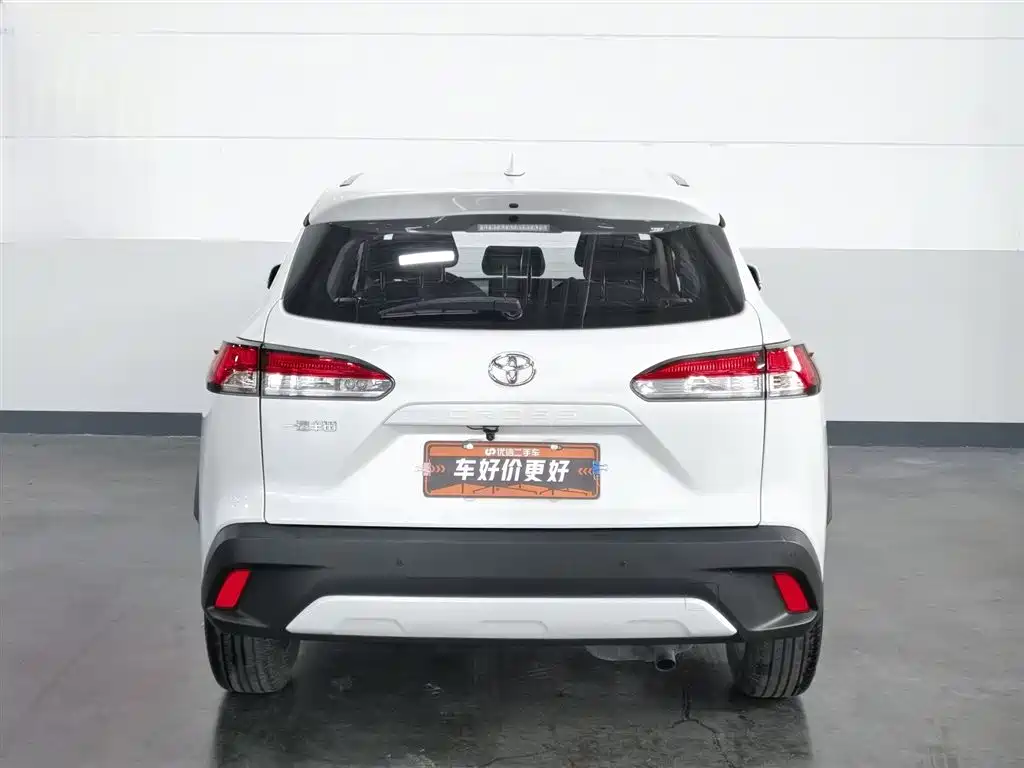 Toyota Corolla Cross 2023 2.0L Pioneer Edition фото 4