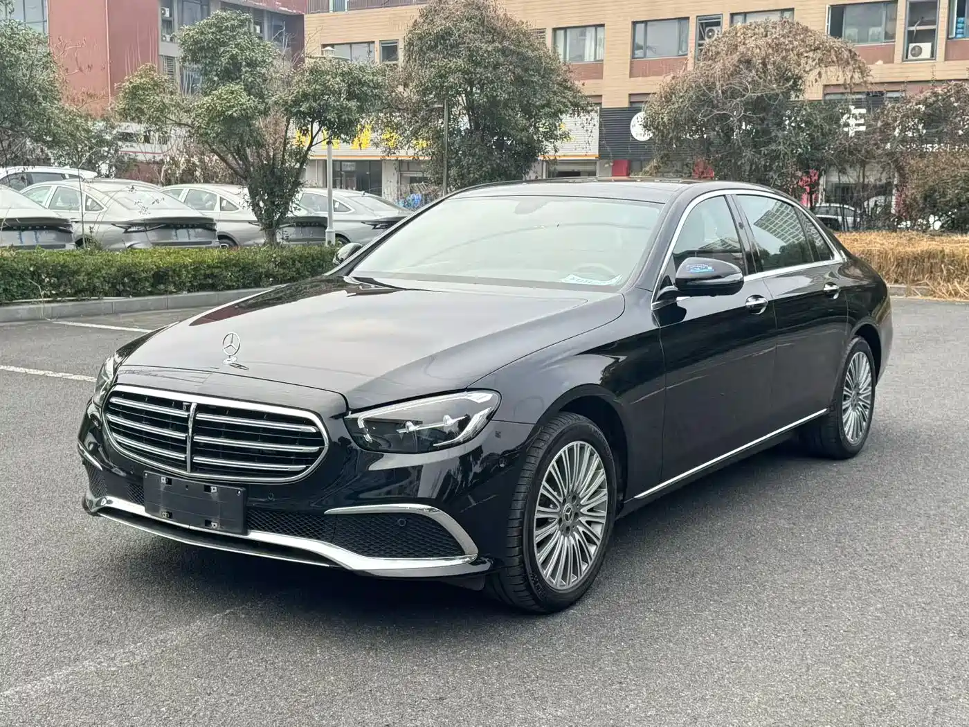  E CLASS