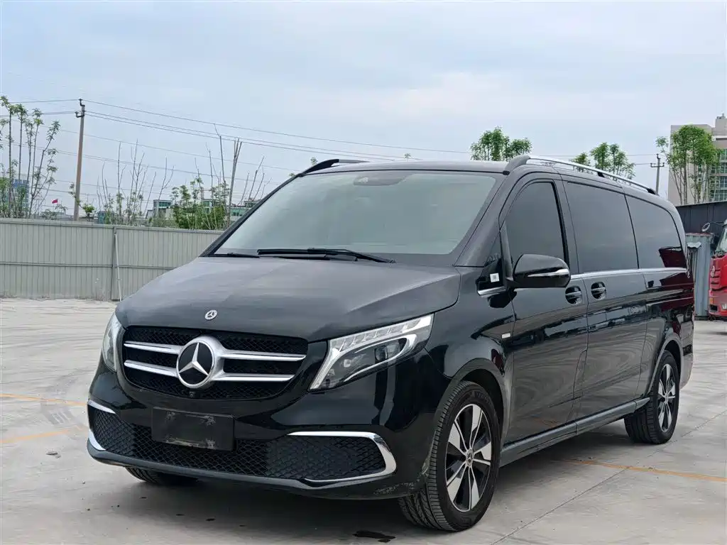 Mercedes-Benz V-Class 2022 V 260 L Long Wheelbase Prestige Edition фото 22