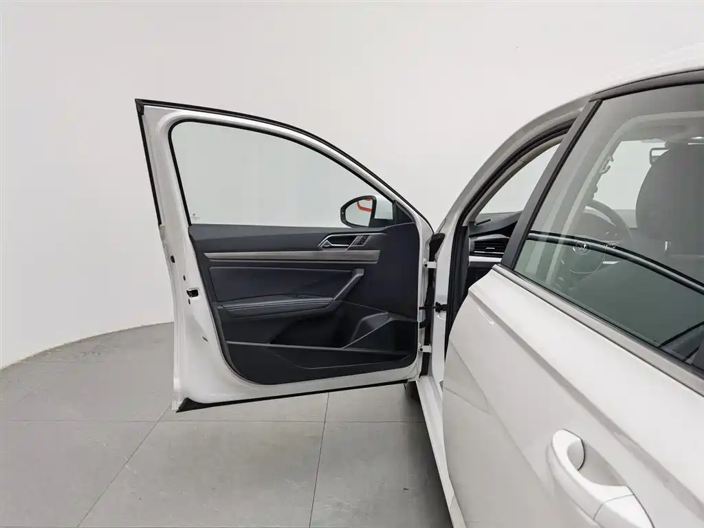 Volkswagen Lavida 2022 280TSI DSG Comfort Edition фото 8