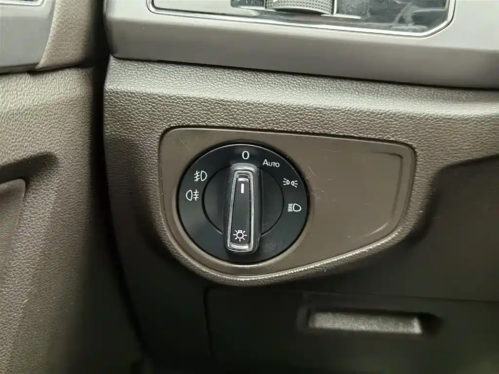 Volkswagen Teramont 2017 530 V6 AWD Ultimate Flagship Edition фото 21