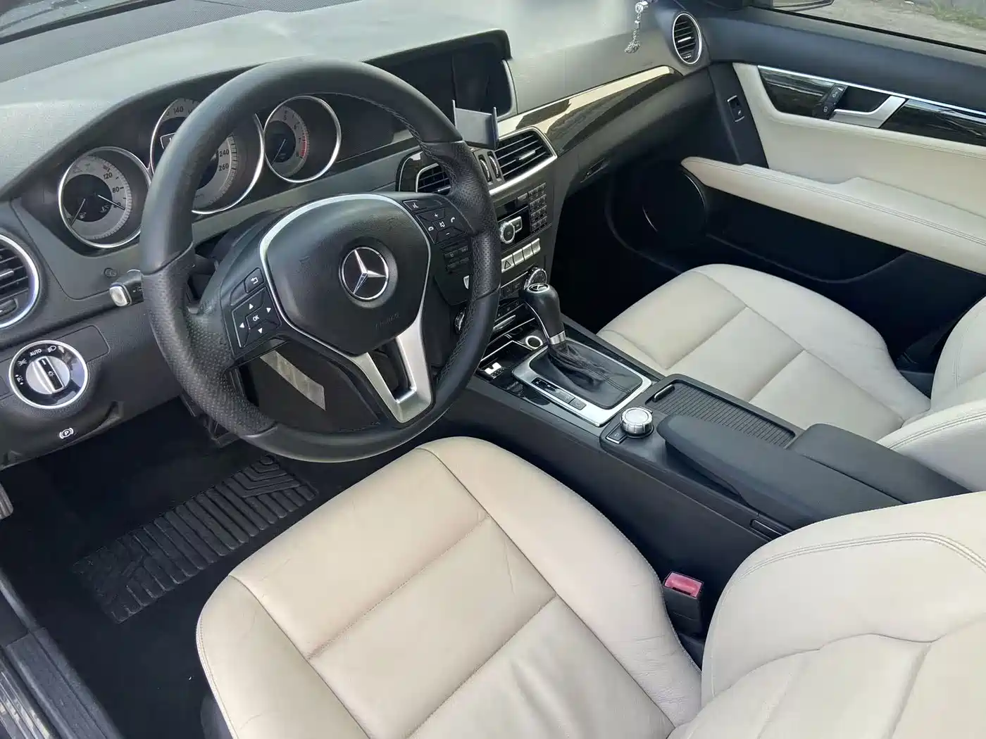 Mercedes-Benz C-Class 2013 2013 C 260 CGI Elegance