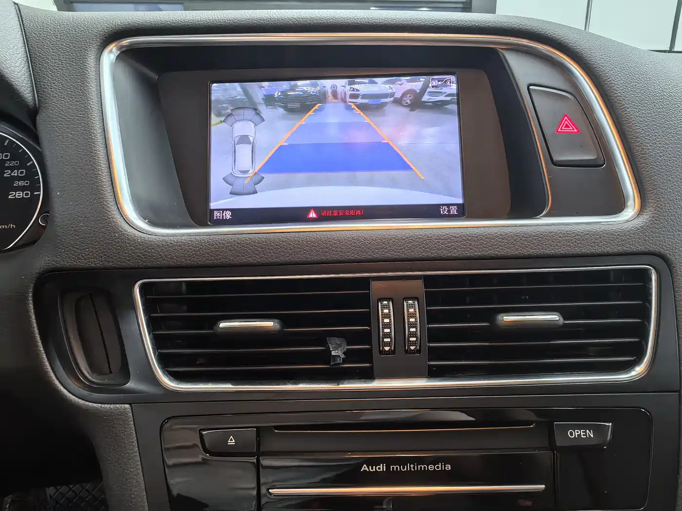 Audi Q5 2015 40 TFSI Comfort фото 12