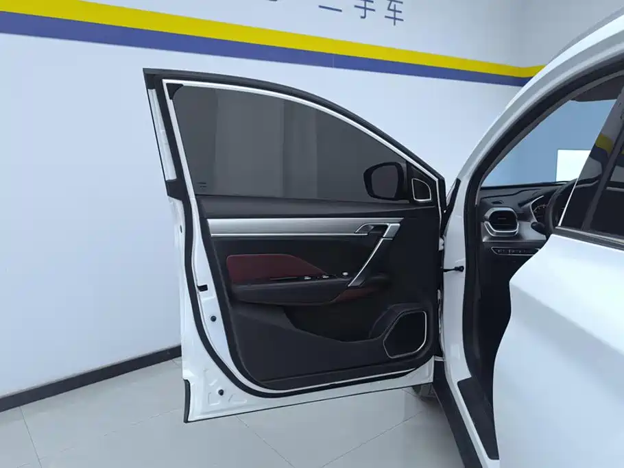 Geely Binyue 2020 Facelift 240T DCT Hunter 7