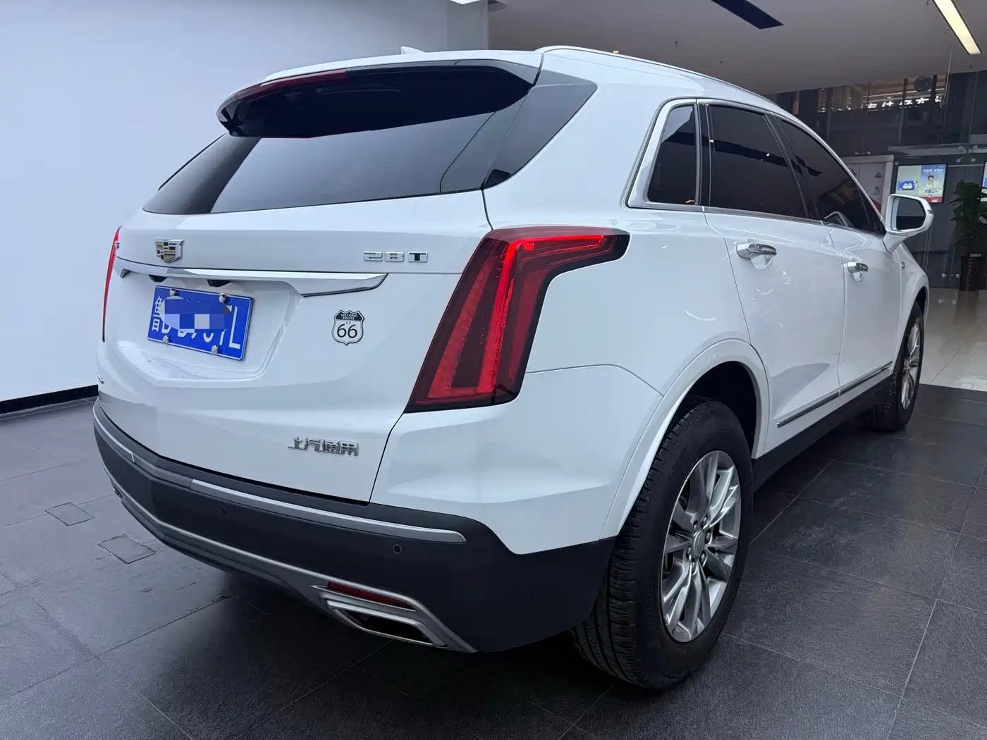 Cadillac XT5 2020 28T AWD Luxury Model фото 12