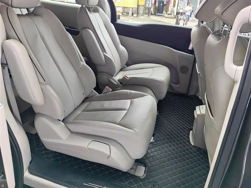 Buick GL8 2021 Land Business Class 652T Premium фото 13