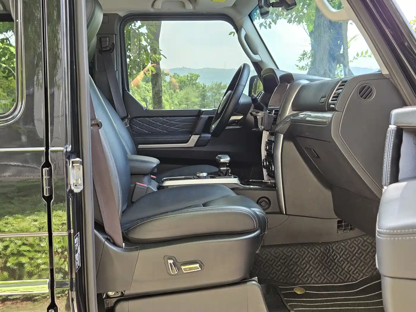 BAIC ORV Beijing Off-Road BJ80 2020 3.0T Automatic Supreme Edition фото 4