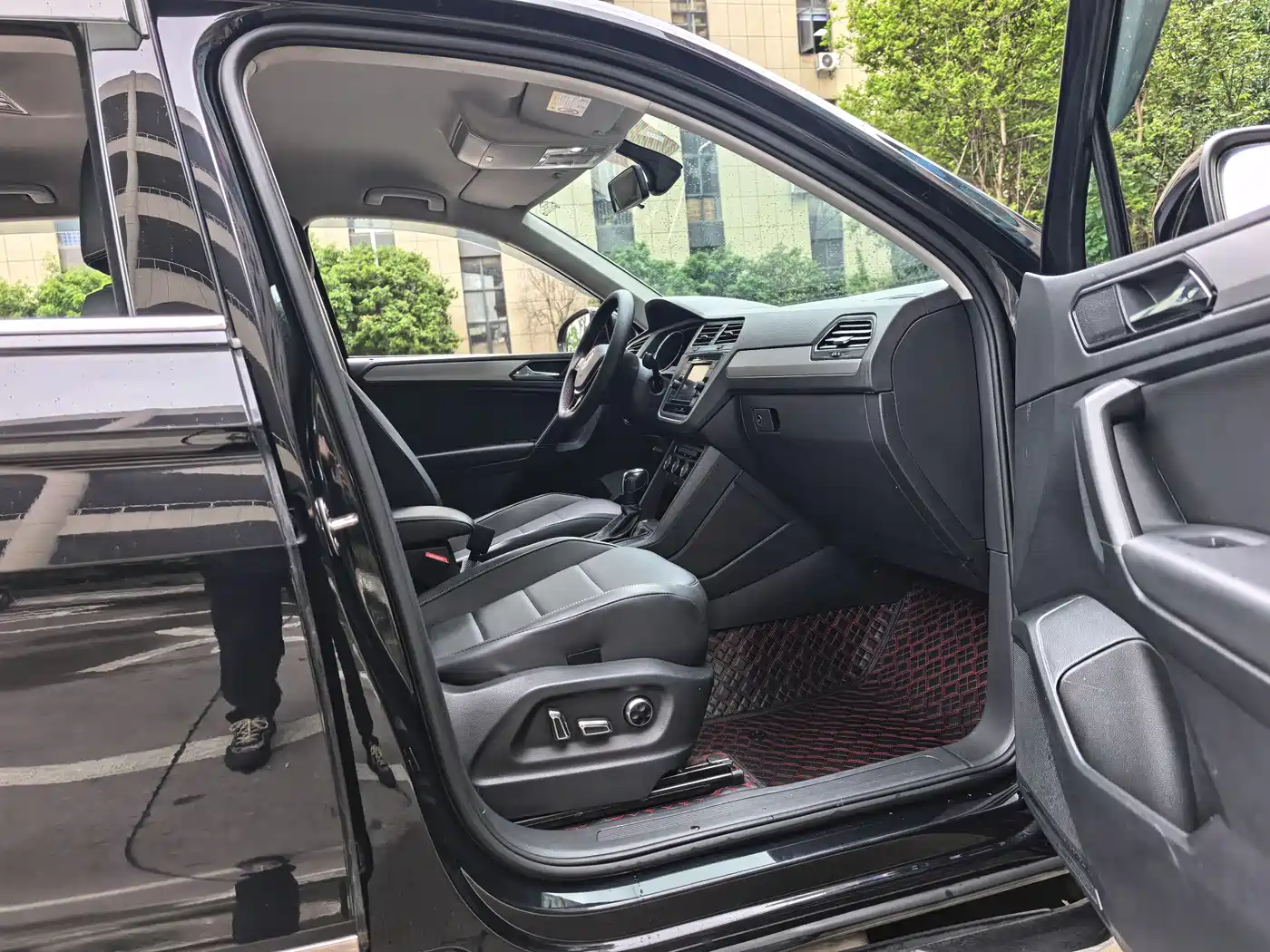 Volkswagen Tiguan L 2021 330TSI Automatic 2WD Comfort фото 20