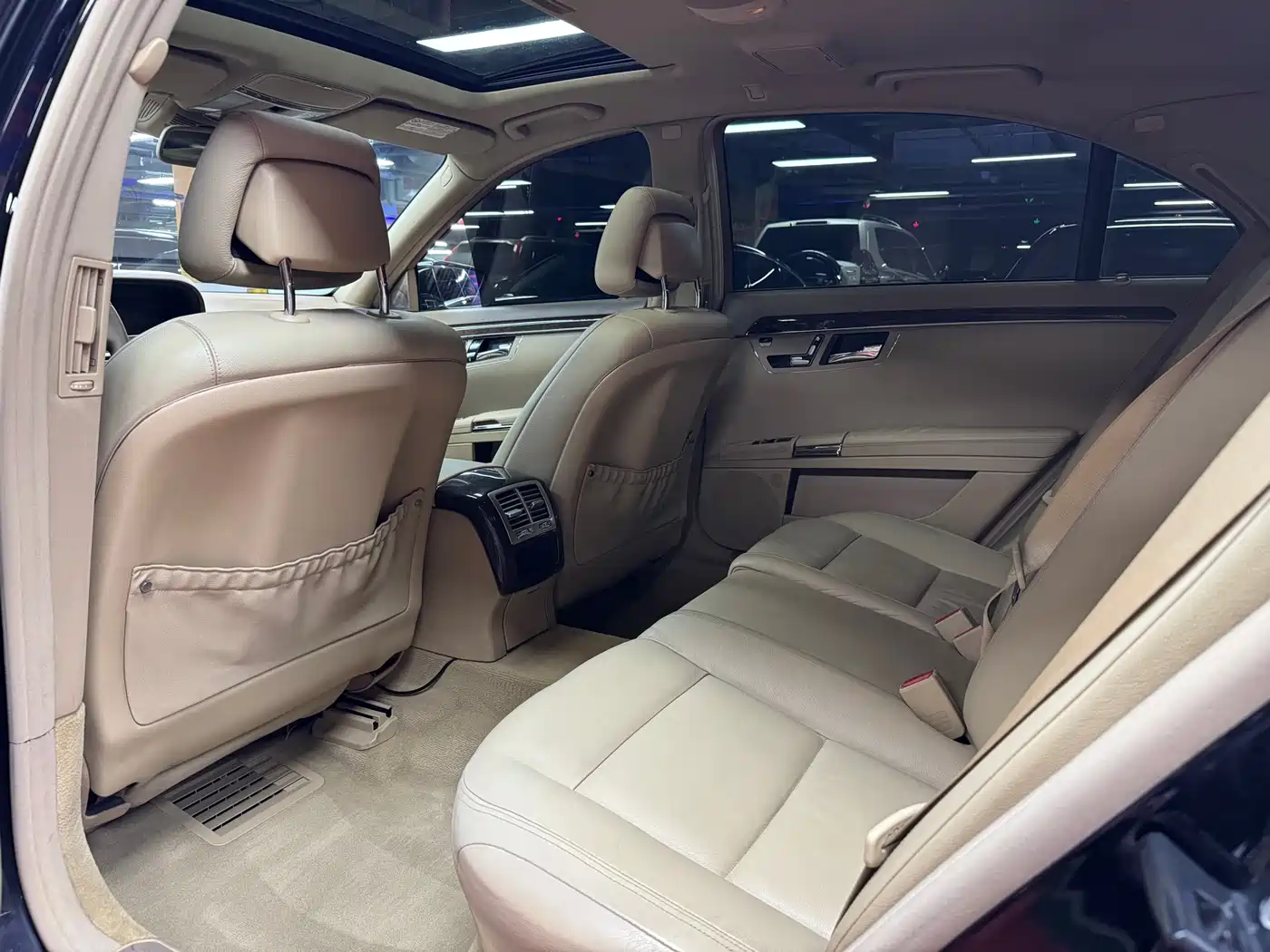 Mercedes-Benz S-Class 2012 S 300 L Business Grand Edition фото 24