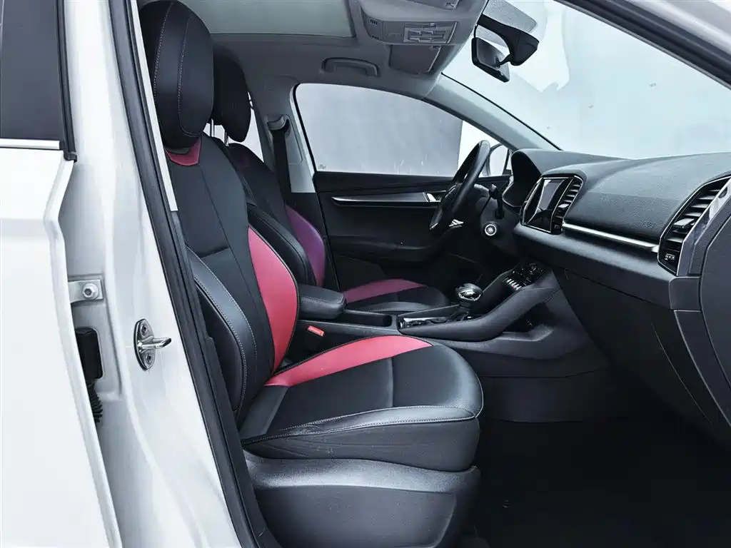 Škoda Karoq 2022 TSI280 Luxury Edition фото 17