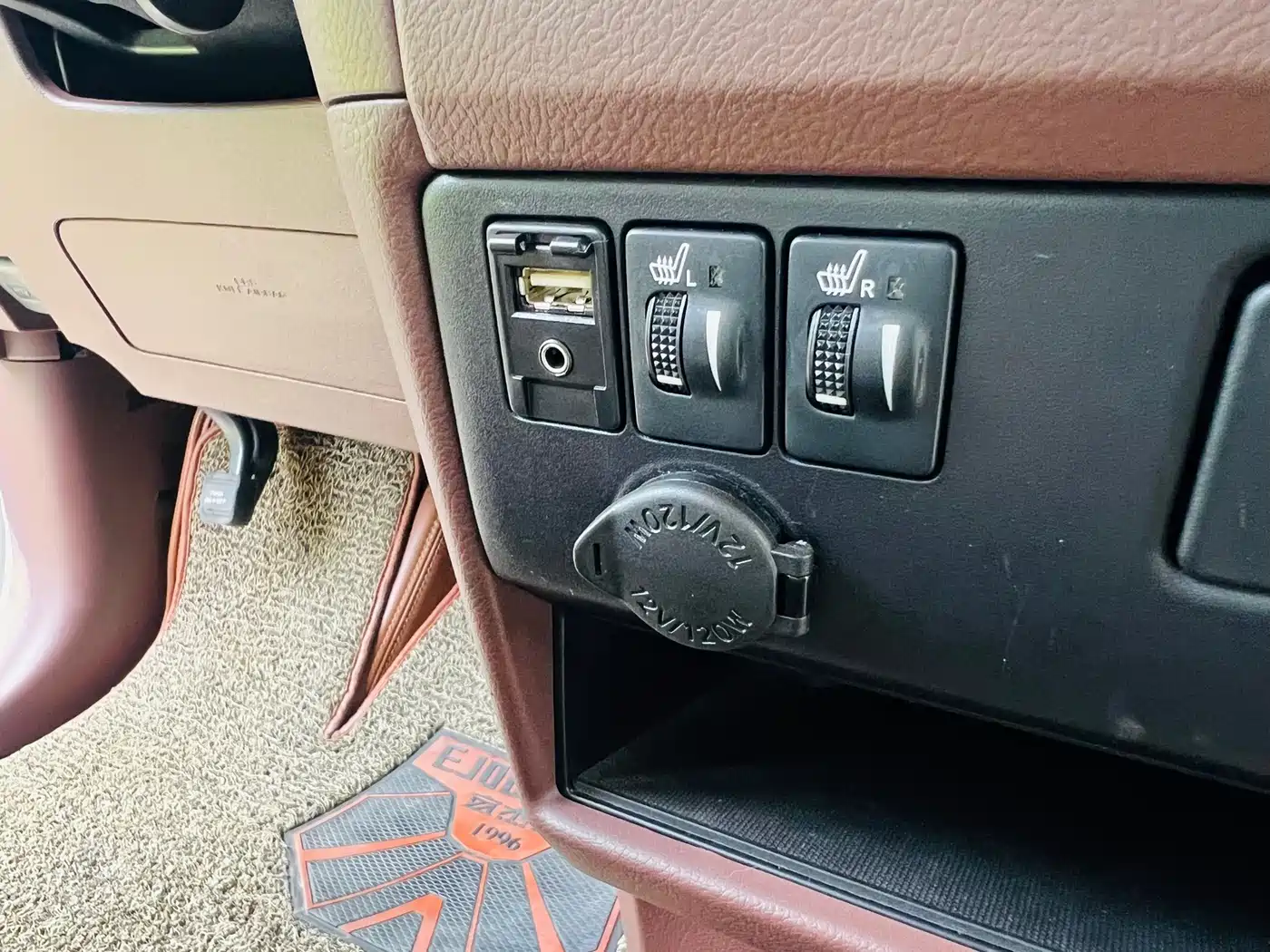 Toyota Sienna 2018 2015 3.5L 4WD L
