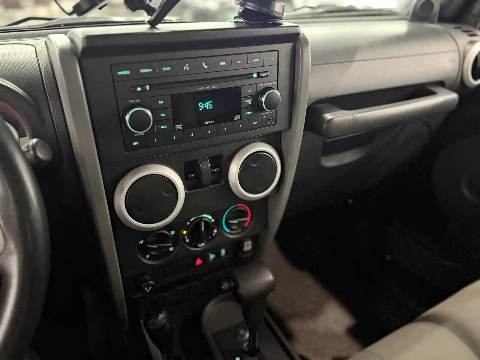 Photo 13 - Jeep Wrangler