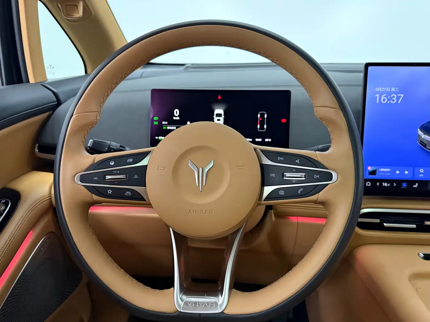Voyah Auto Voyah Dreamer 2025 PHEV 4WD Kunpeng Premium Edition фото 15