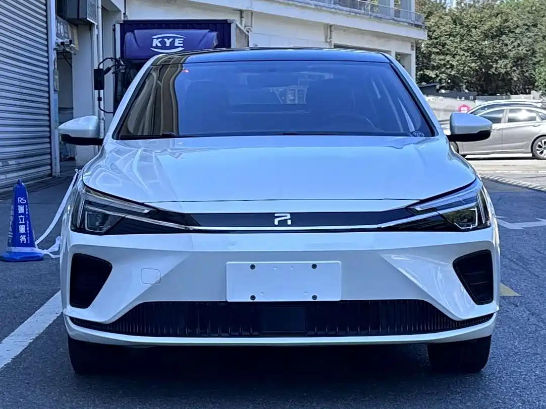 RISING AUTO FEIFAN ER6