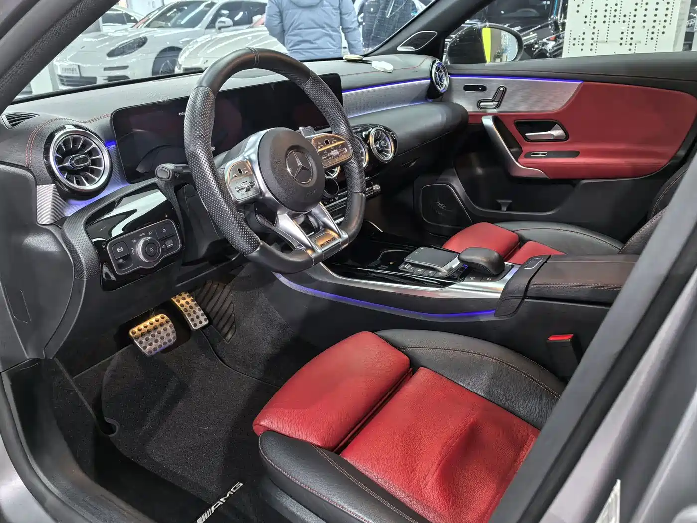 Mercedes-Benz A-Class AMG 2021 2020 AMG A 35 L 4MATIC