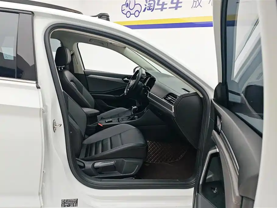 Volkswagen Sagitar 2022 280TSI DSG Surpassing Edition фото 8