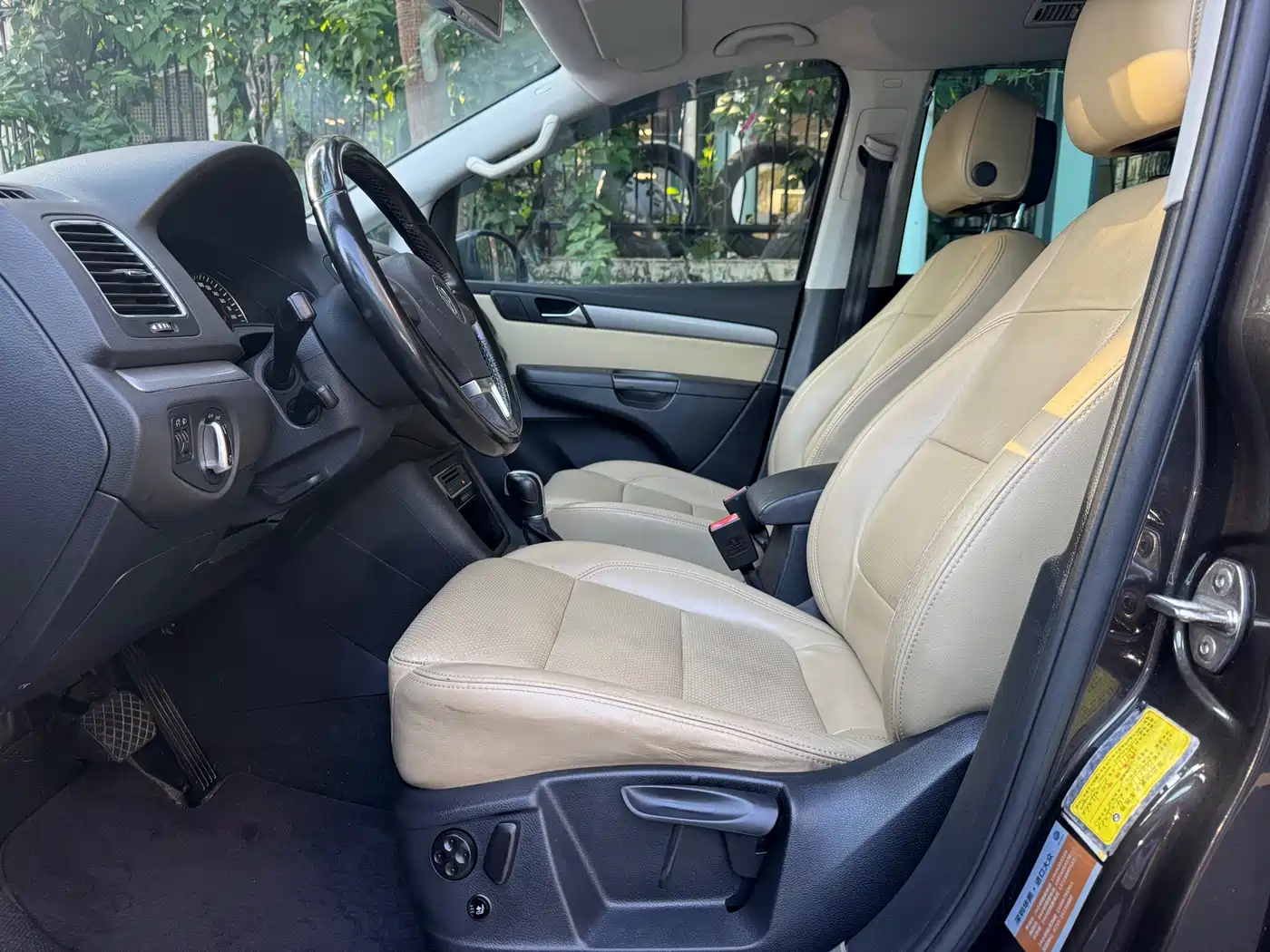 Volkswagen Sharan 2013 1.8TSI Standard фото 16