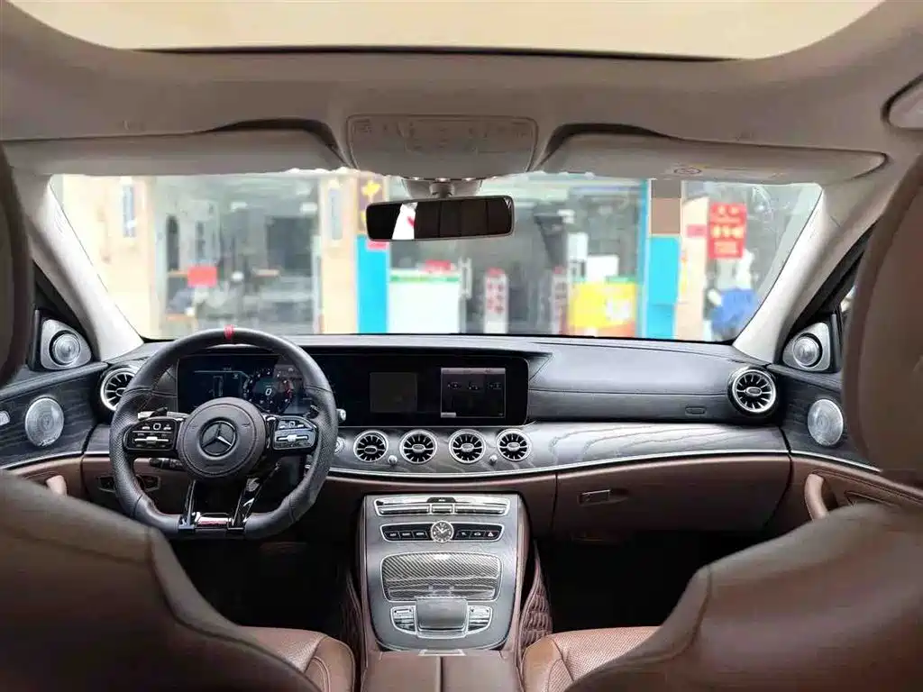 Mercedes-Benz E-Class 2018 Facelift E 300 L Sport Luxury фото 3