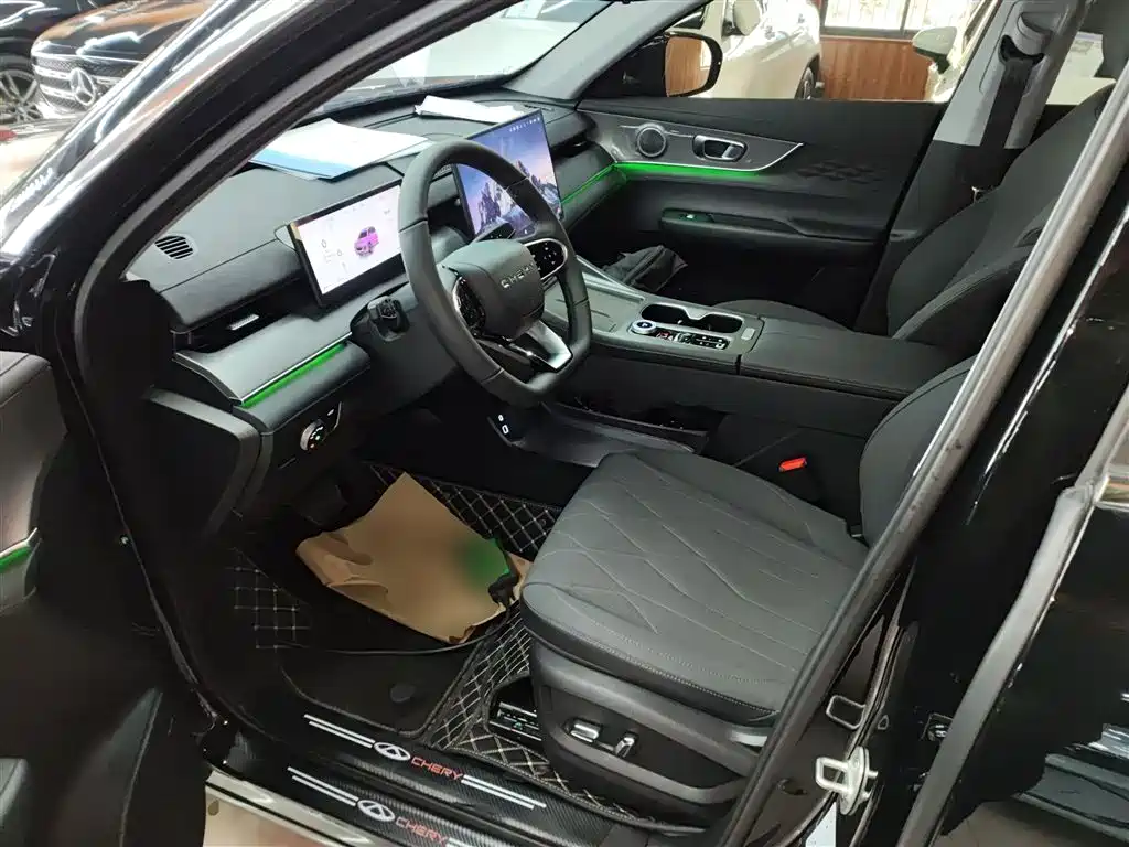 CHERY TIGGO 8 PLUS