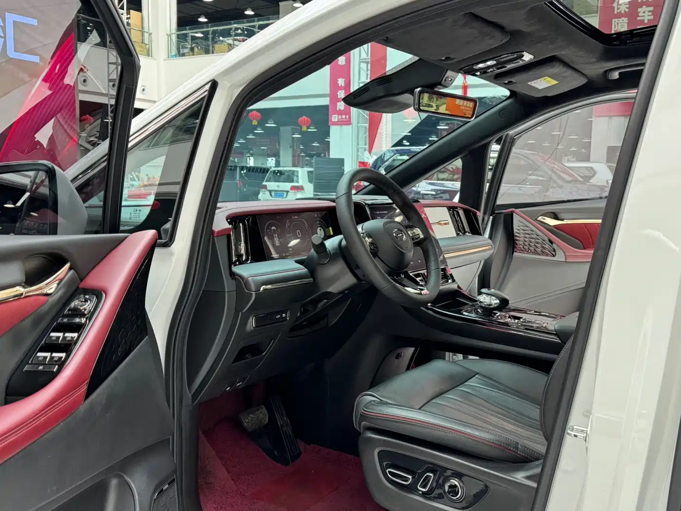 GAC Trumpchi Trumpchi M8 2023 Model Master Series Hybrid Royal Edition фото 18