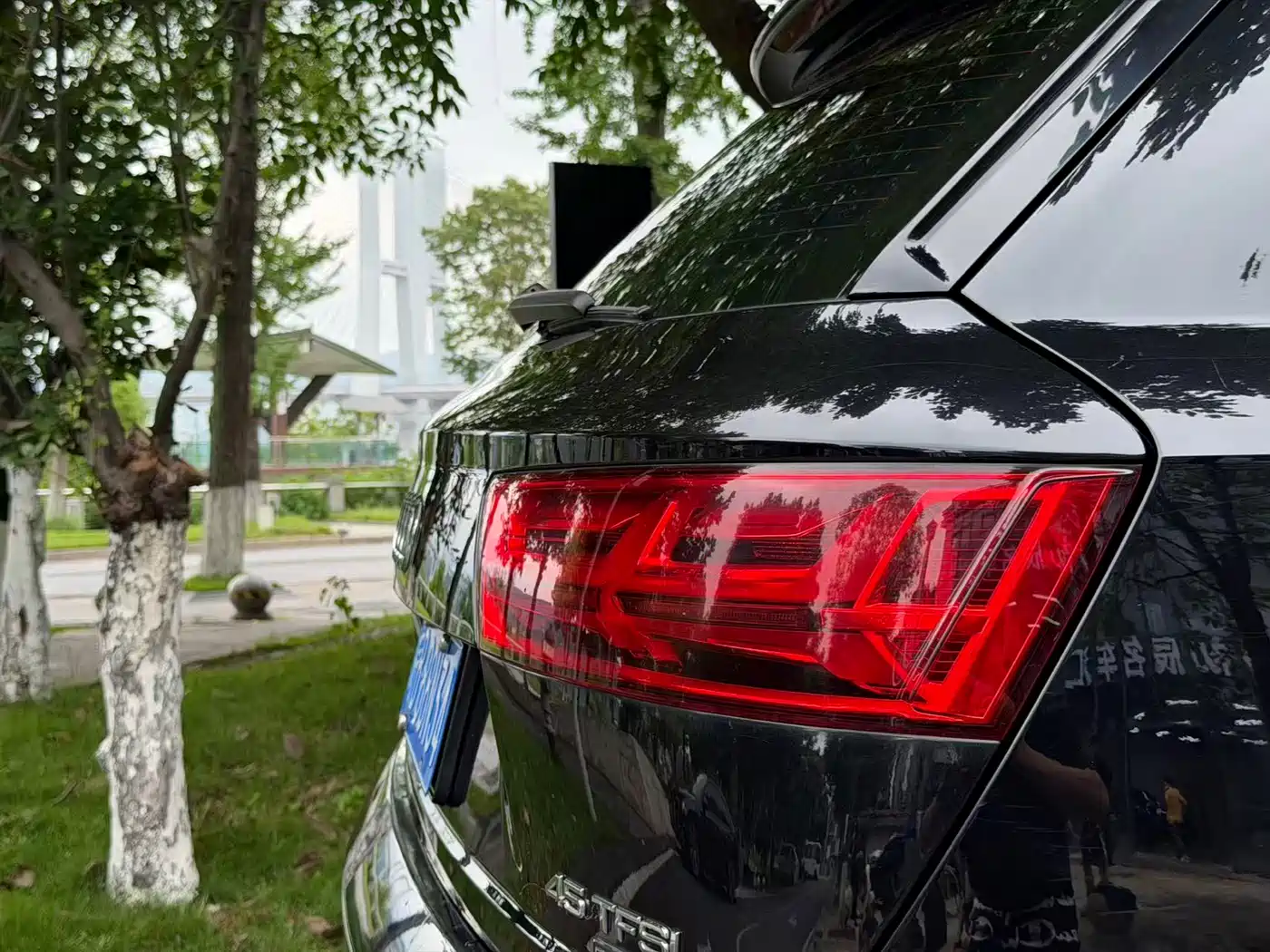 Audi Q7 2019 45 TFSI Comfort фото 15