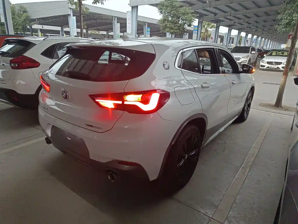 BMW X2 2023 sDrive25i M Off-Road Package фото 5
