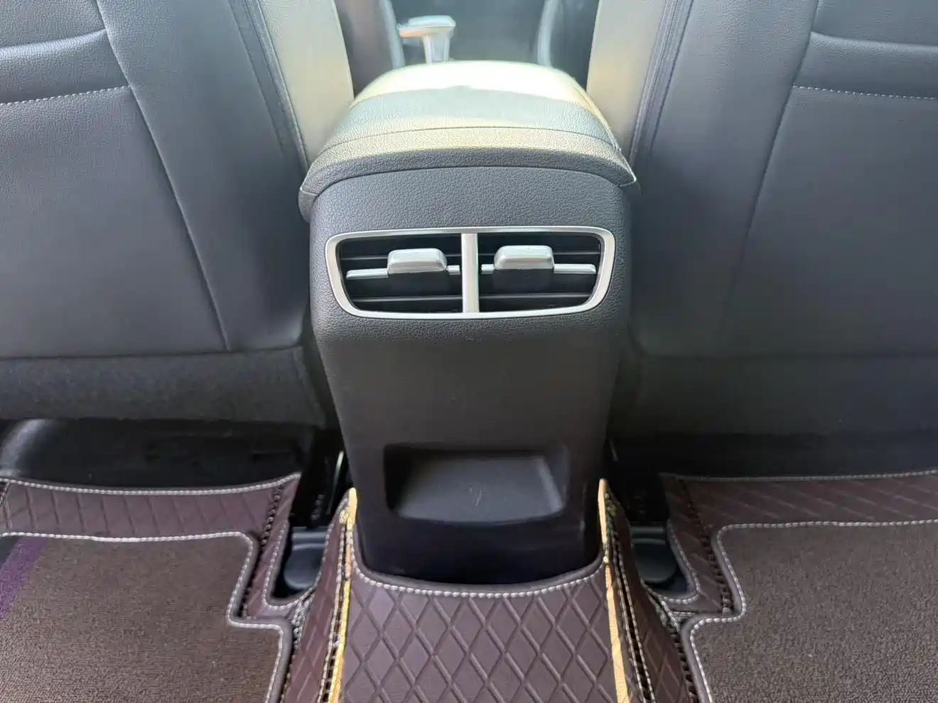 HYUNDAI NAME PICTURE