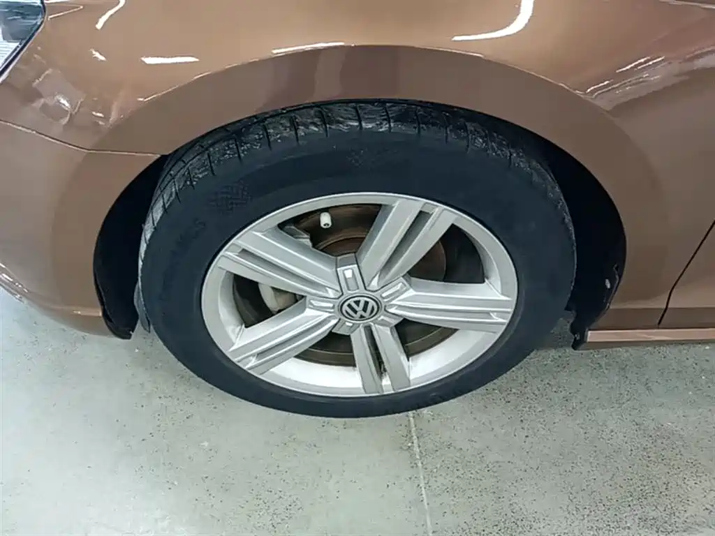 Volkswagen Lamando 2018 280TSI DSG Comfort Edition фото 23