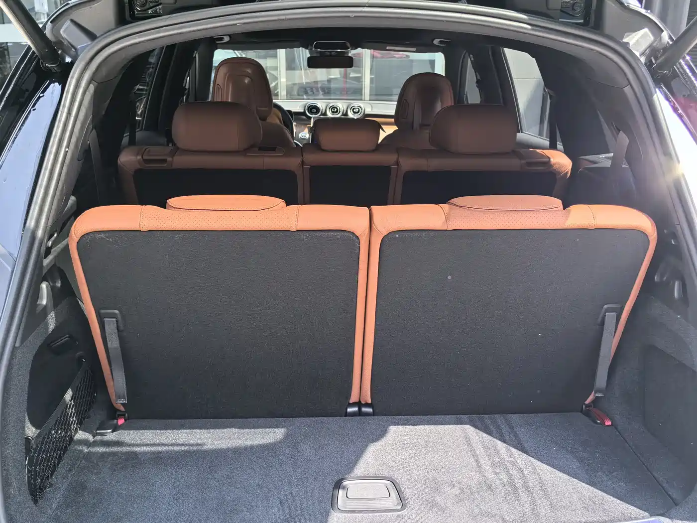 Mercedes-Benz GLC 2024 GLC 300 L 4MATIC Dynamic 7-seater фото 12