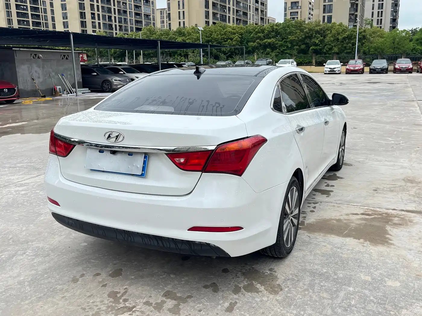 Hyundai Mistra 2016 1.8L Automatic Smart GLS фото 5