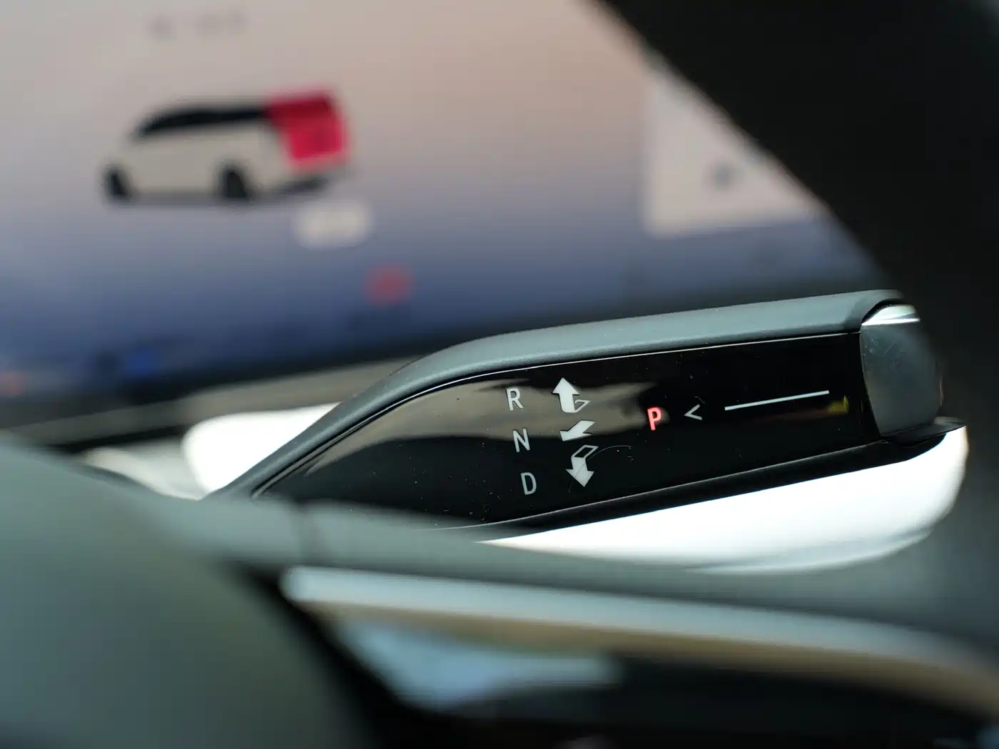 Buick GL8 New Energy 2026 Luzun Smart Luxury Avenir Edition фото 18