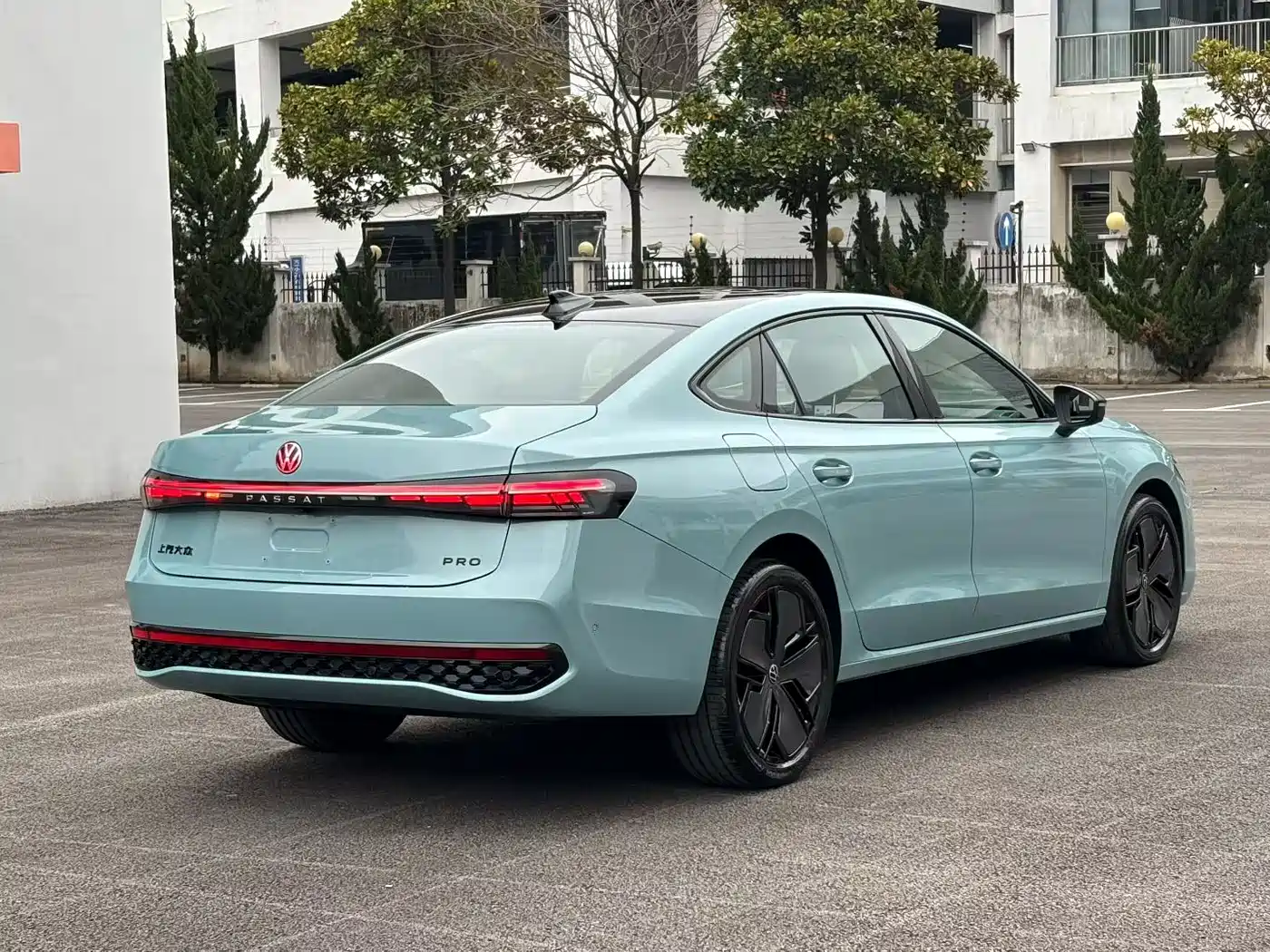 Volkswagen Passat 2025 Model Pro 380TSI Starlight Dragon Premium Edition фото 7