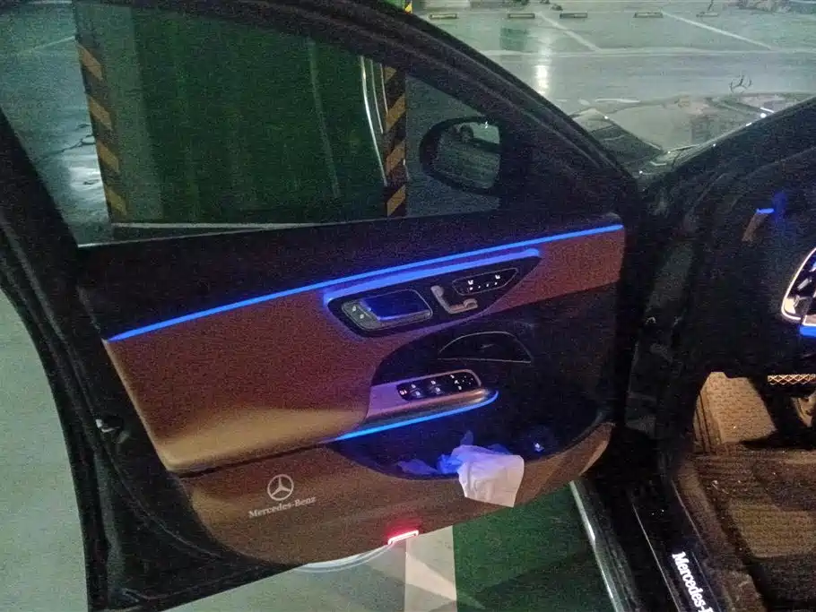 Mercedes-Benz E-Class 2024 E 300 L Fashion фото 7