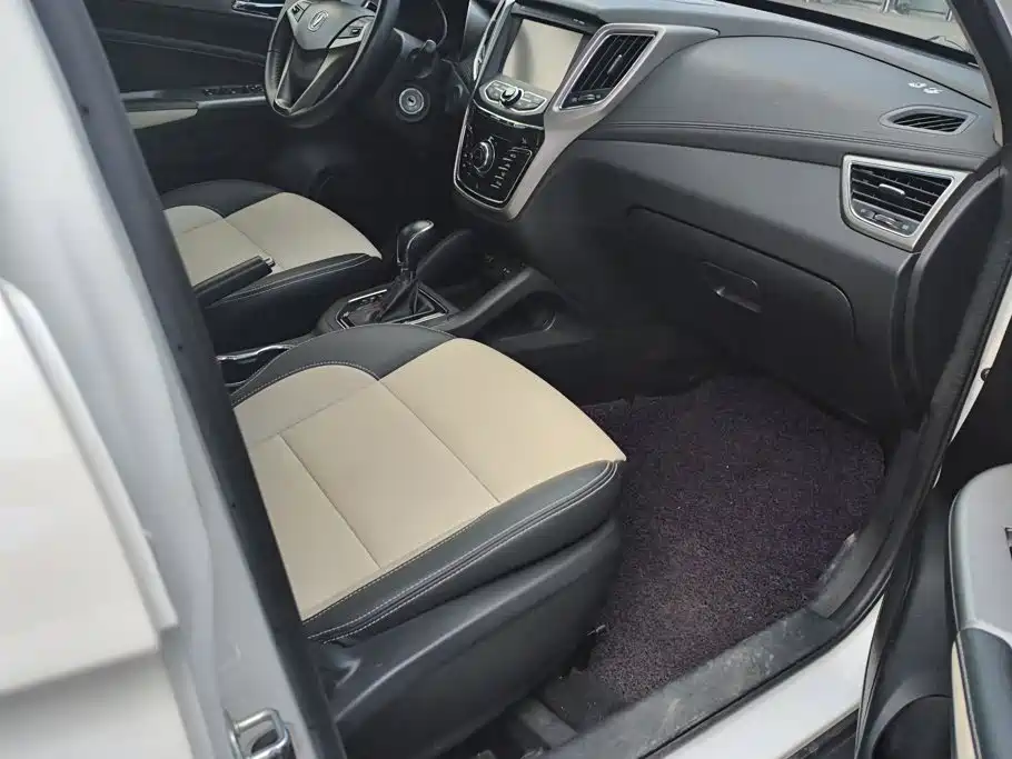 Changan CS35 2019 2017 1.6L Auto Luxury