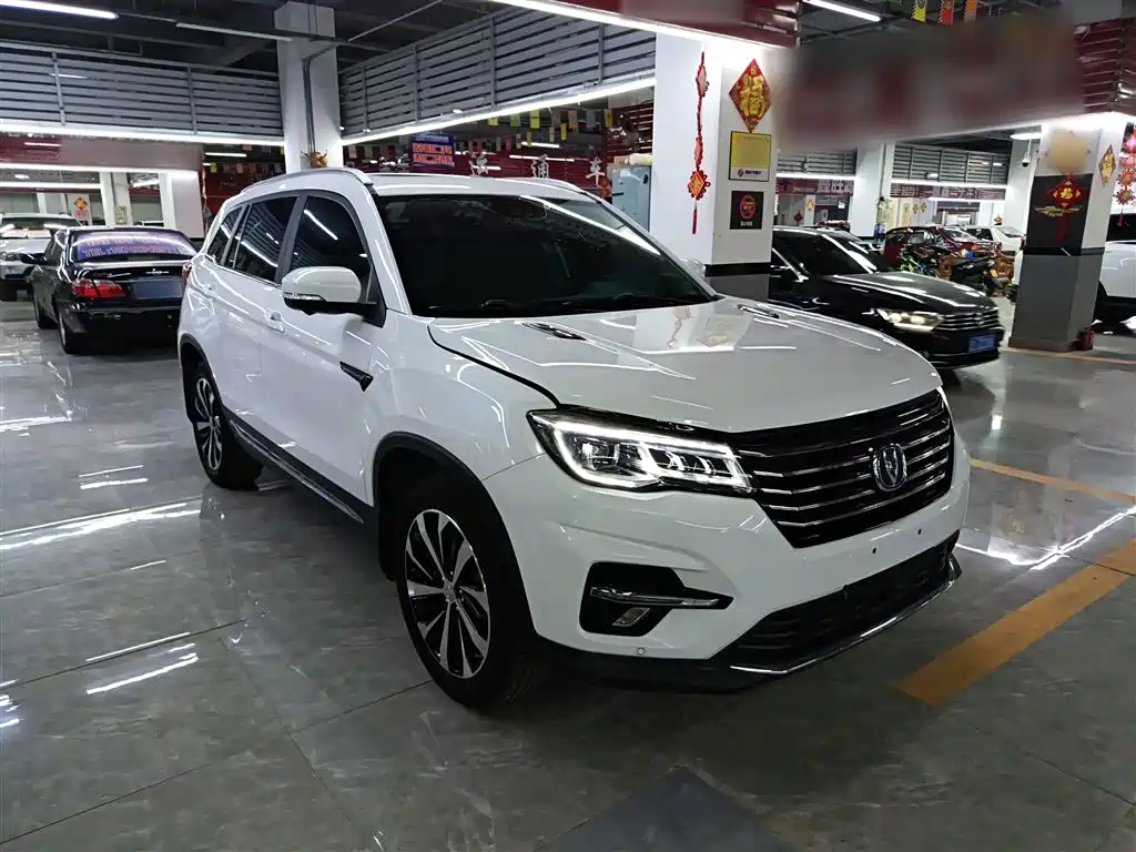 Фото 4 - Changan CS75