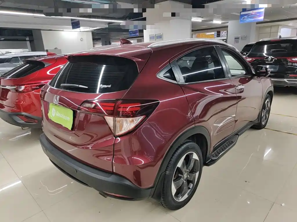 Photo 7 - Honda Vezel