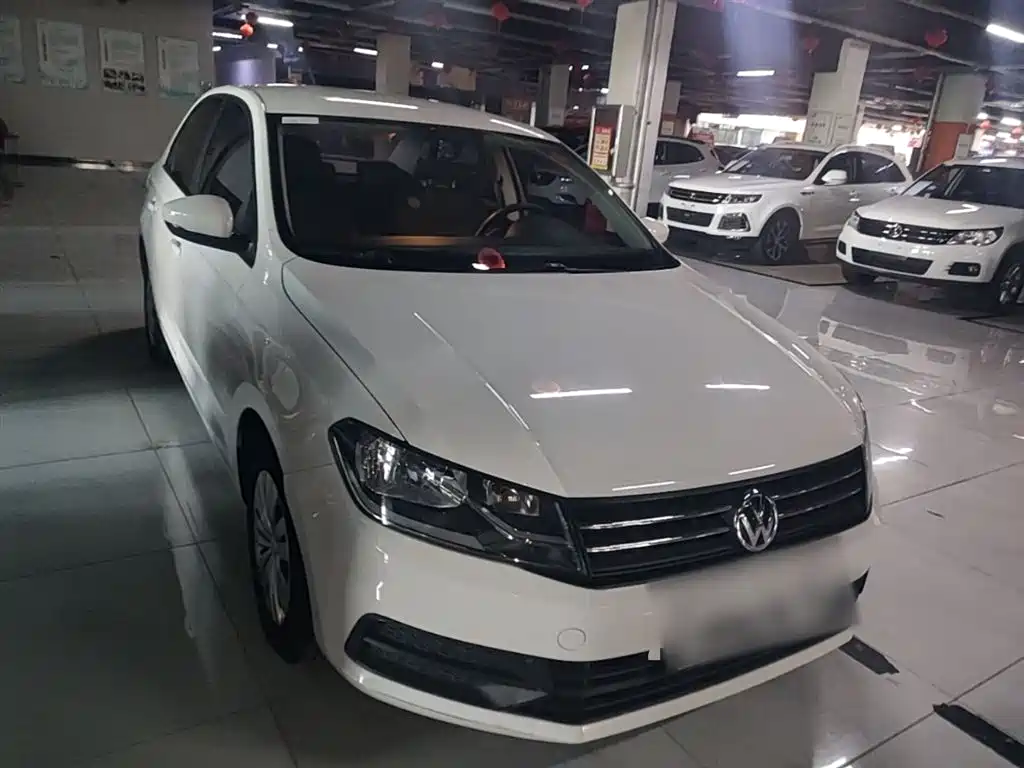 Volkswagen Santana 2016 1.6L Manual Trend Edition фото 4