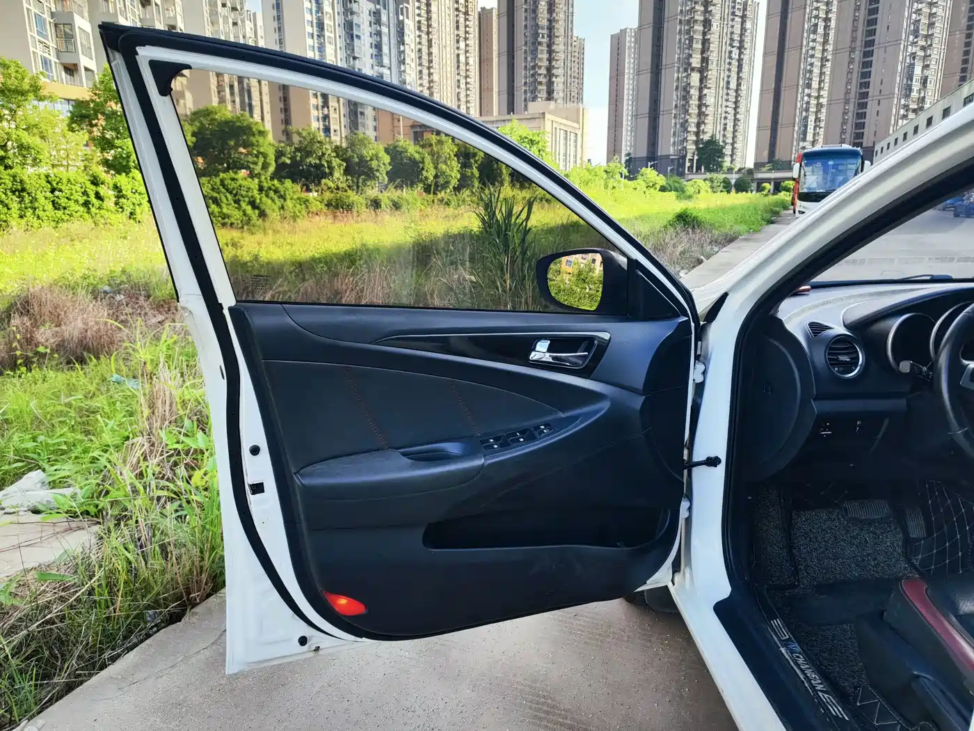Фото 15 - Changan Eado XT