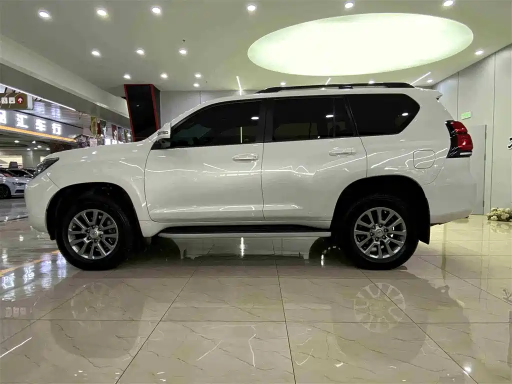 Toyota Prado 2018 3.5L Auto TX фото 6