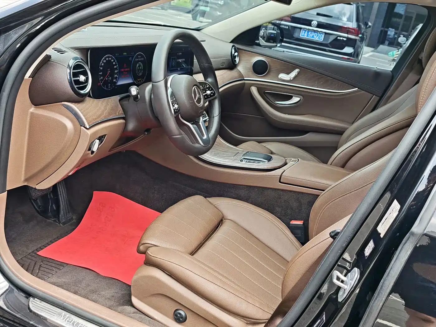 Mercedes-Benz E-Class 2020 E 260 L фото 7