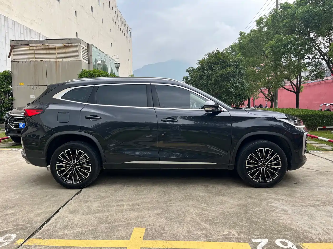 Exeed Lingyun 2025 2025 300T 2WD King Edition