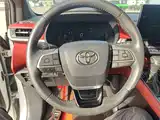Photo 11 - Toyota Sienna